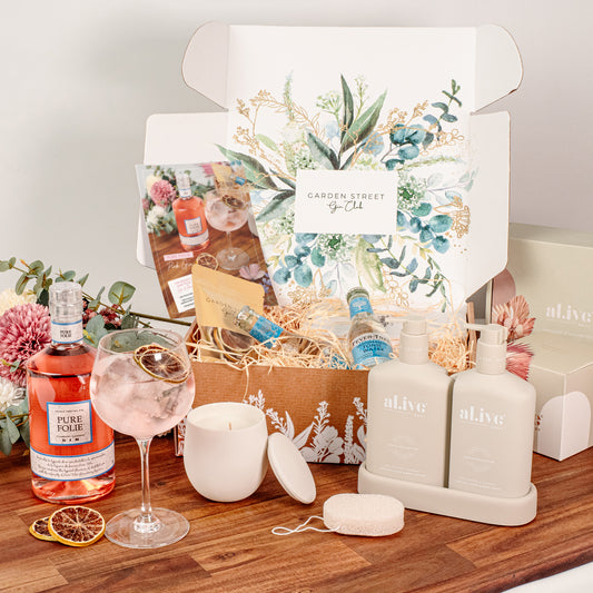 Pure Folie Gin Pamper Box